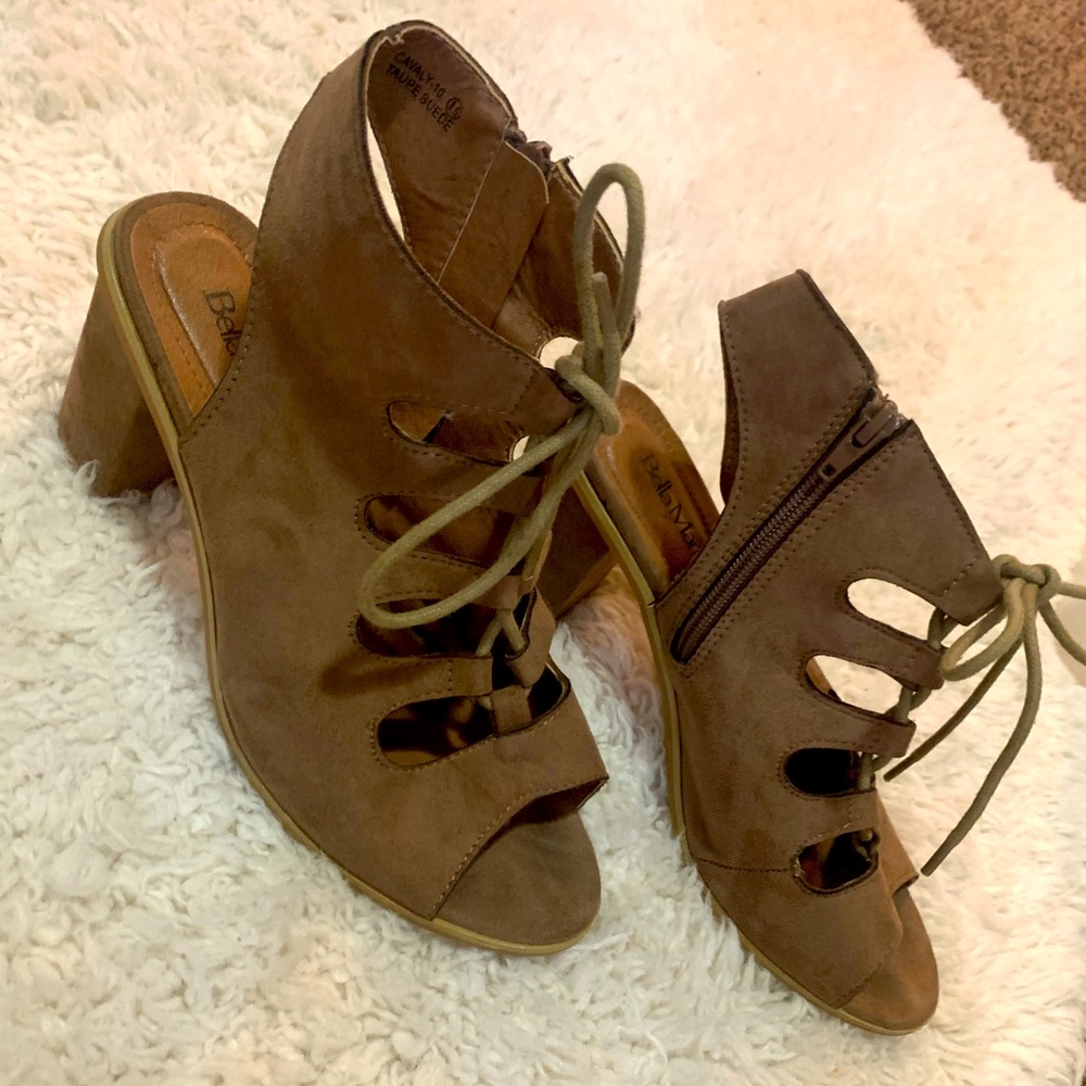 Heeled sandals